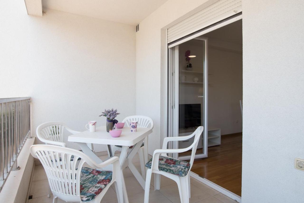 Apartments Mattea Makarska Exterior photo
