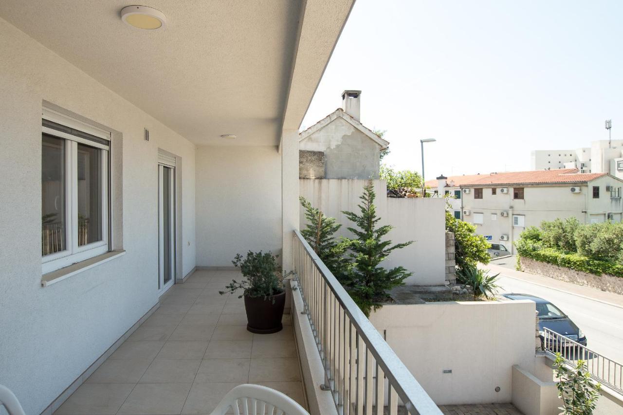 Apartments Mattea Makarska Exterior photo