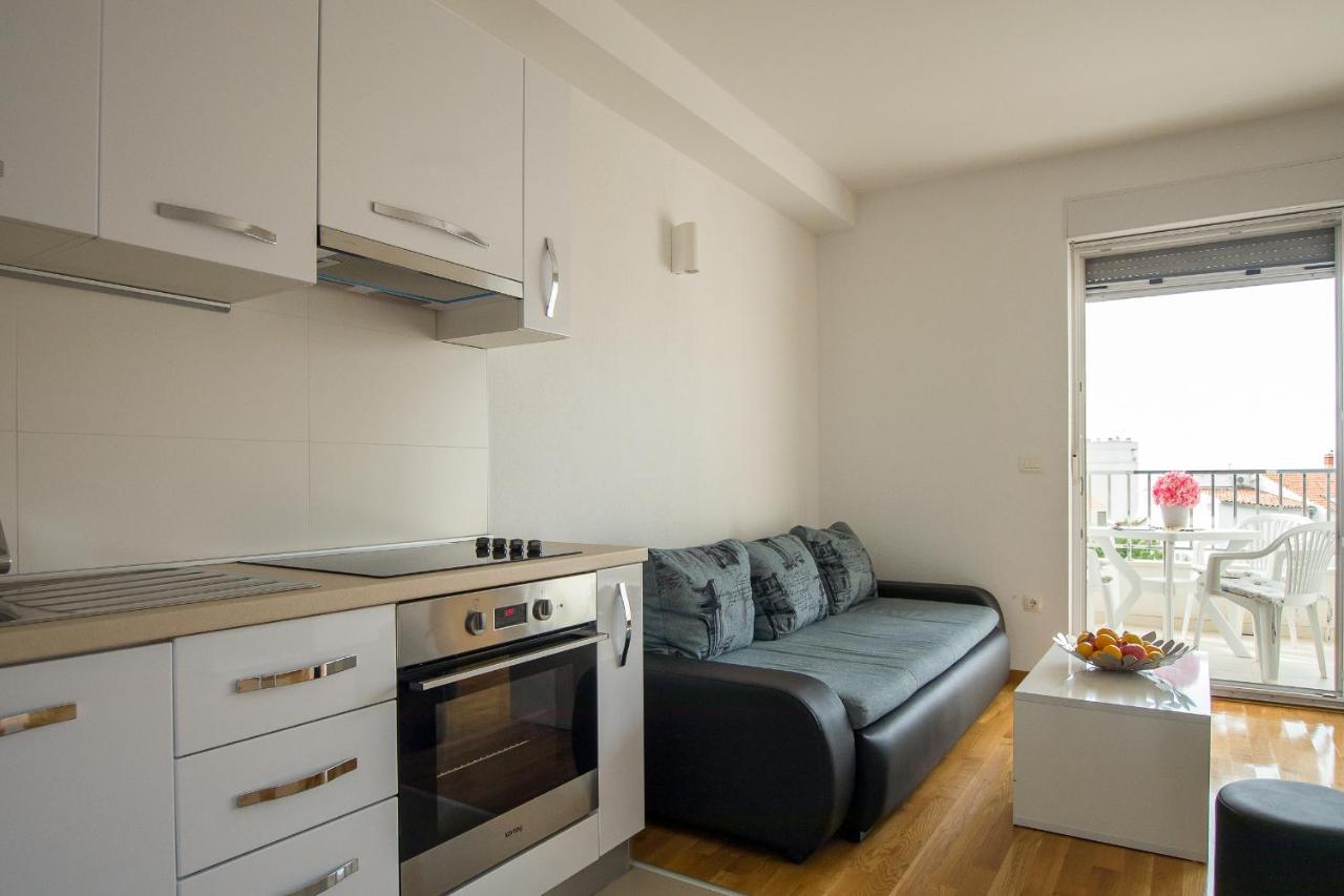Apartments Mattea Makarska Exterior photo