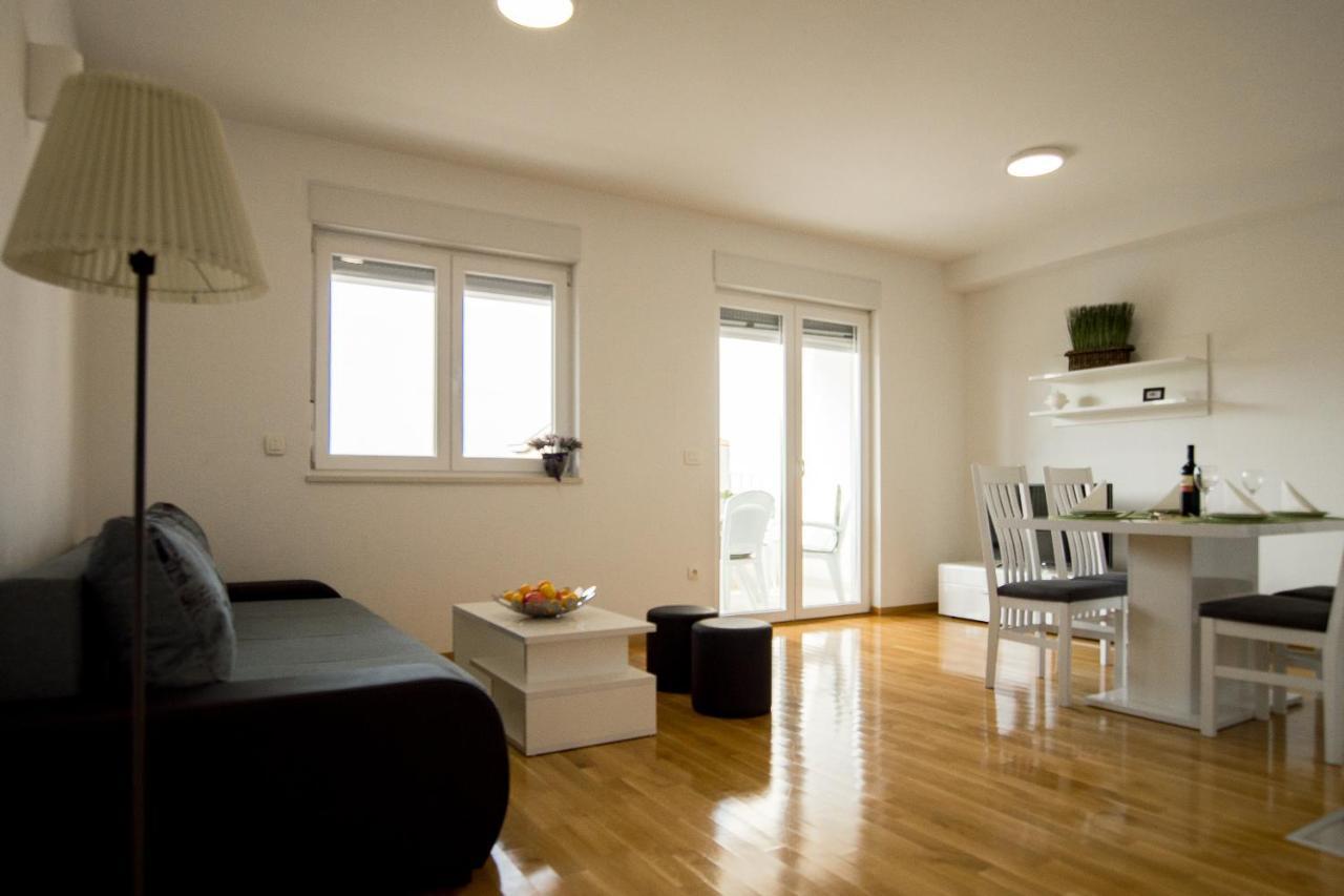 Apartments Mattea Makarska Exterior photo