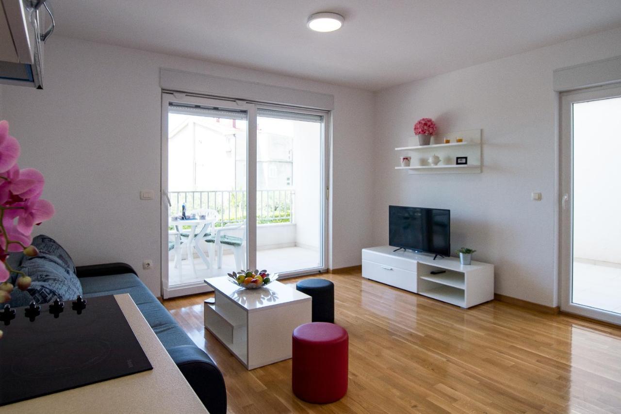Apartments Mattea Makarska Exterior photo