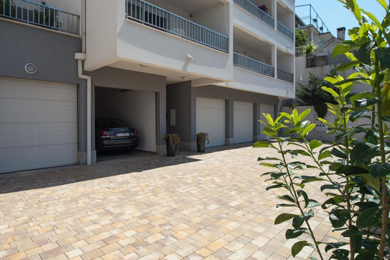 Apartments Mattea Makarska Exterior photo