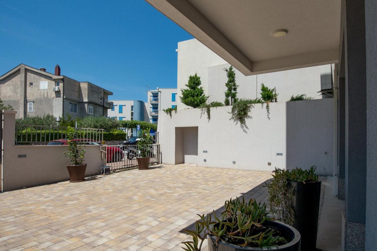 Apartments Mattea Makarska Exterior photo